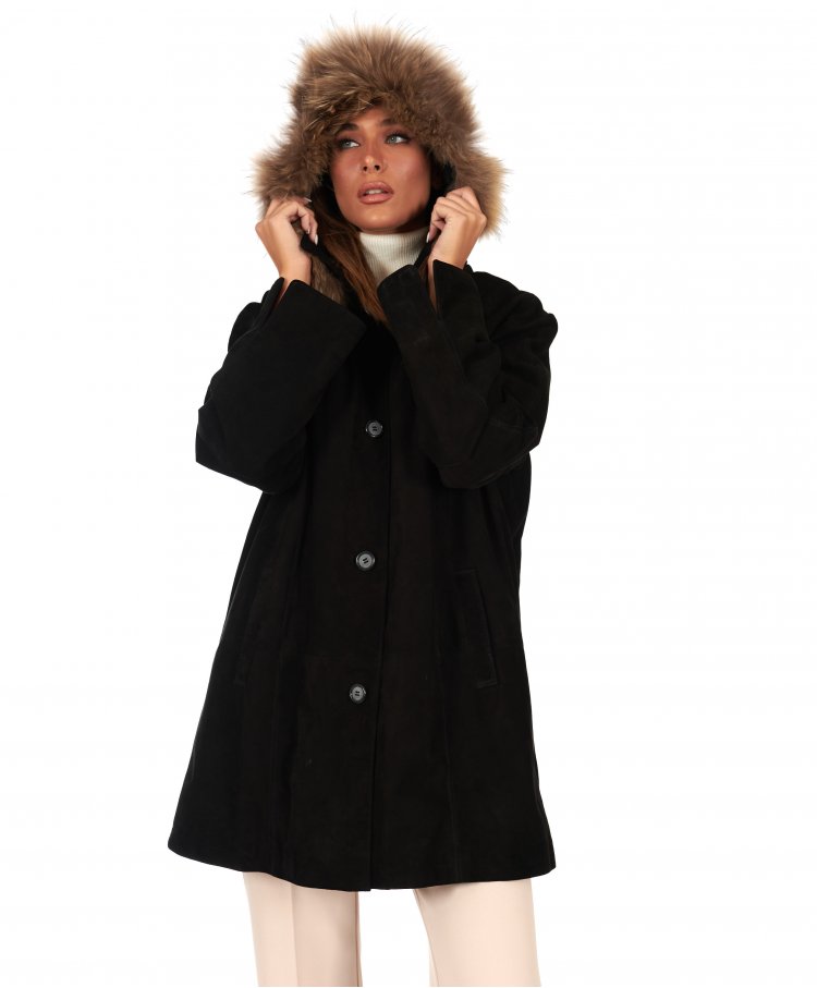 Cappotto in camoscio nero...