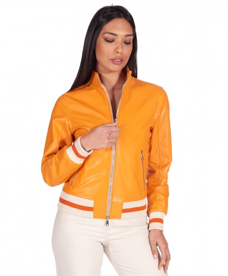 Bomber in pelle arancione...